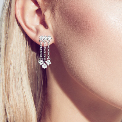 Серьга пуссет одиночный из серебра с фианитом