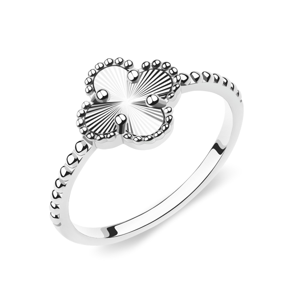 Кольцо классическое из серебра без вставок