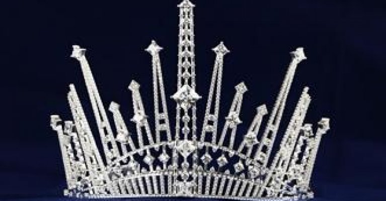 Драгоценный трофей –  новая корона конкурса «Мисс Туризм России» от «Алмаз-Холдинг».