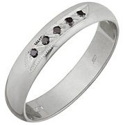  Кольцо обручальное из серебра c бриллиантами